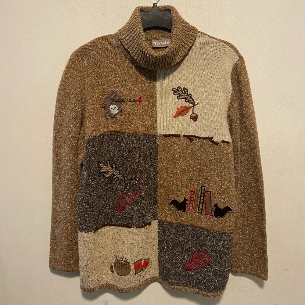 Tanjay Women’s Sweater Size Medium Patchwork Leaves Fall Autumn Grandma Core